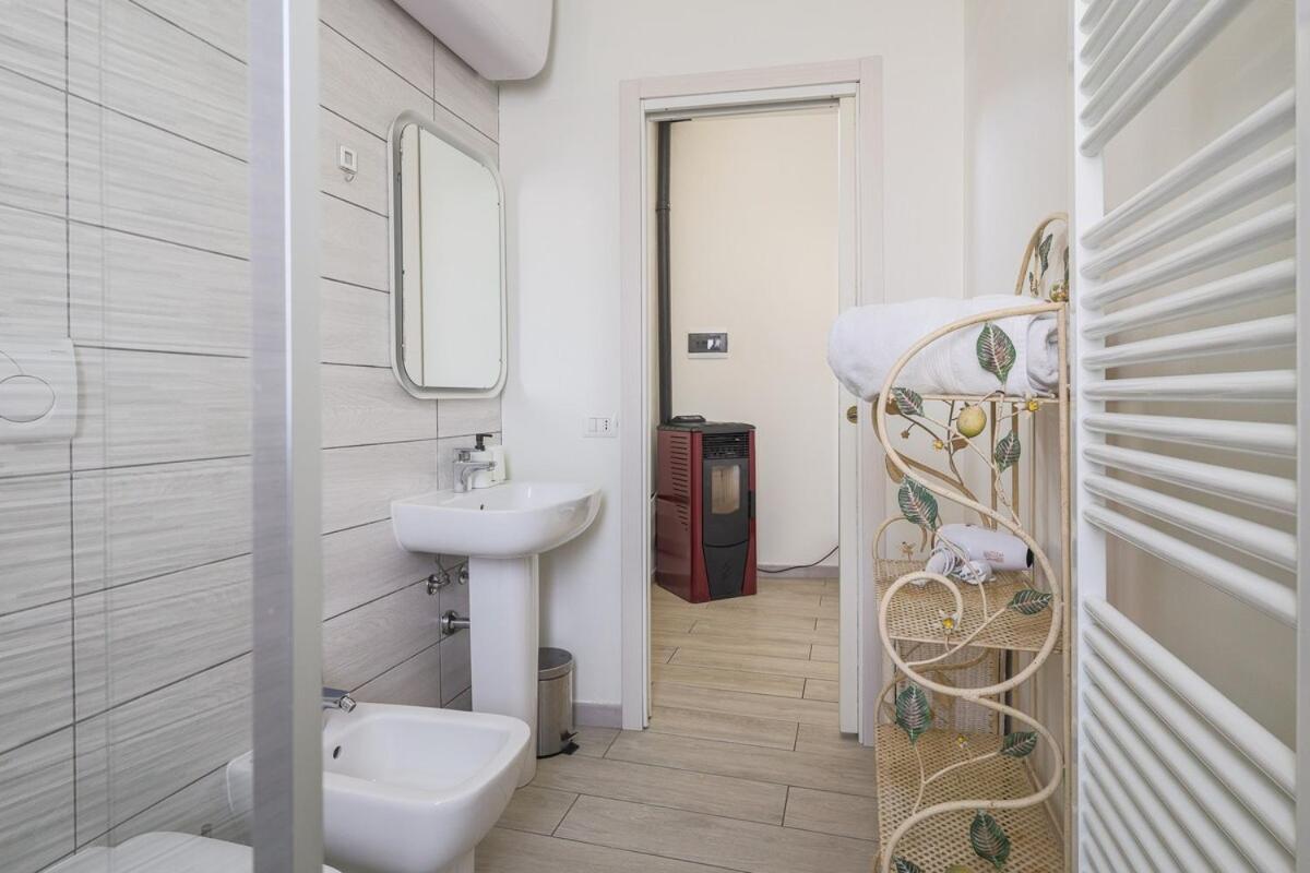 Zelo Buon Persico Jacuzzi & Relax - Casa Indipendente 20Min Da Milano 빌라 외부 사진