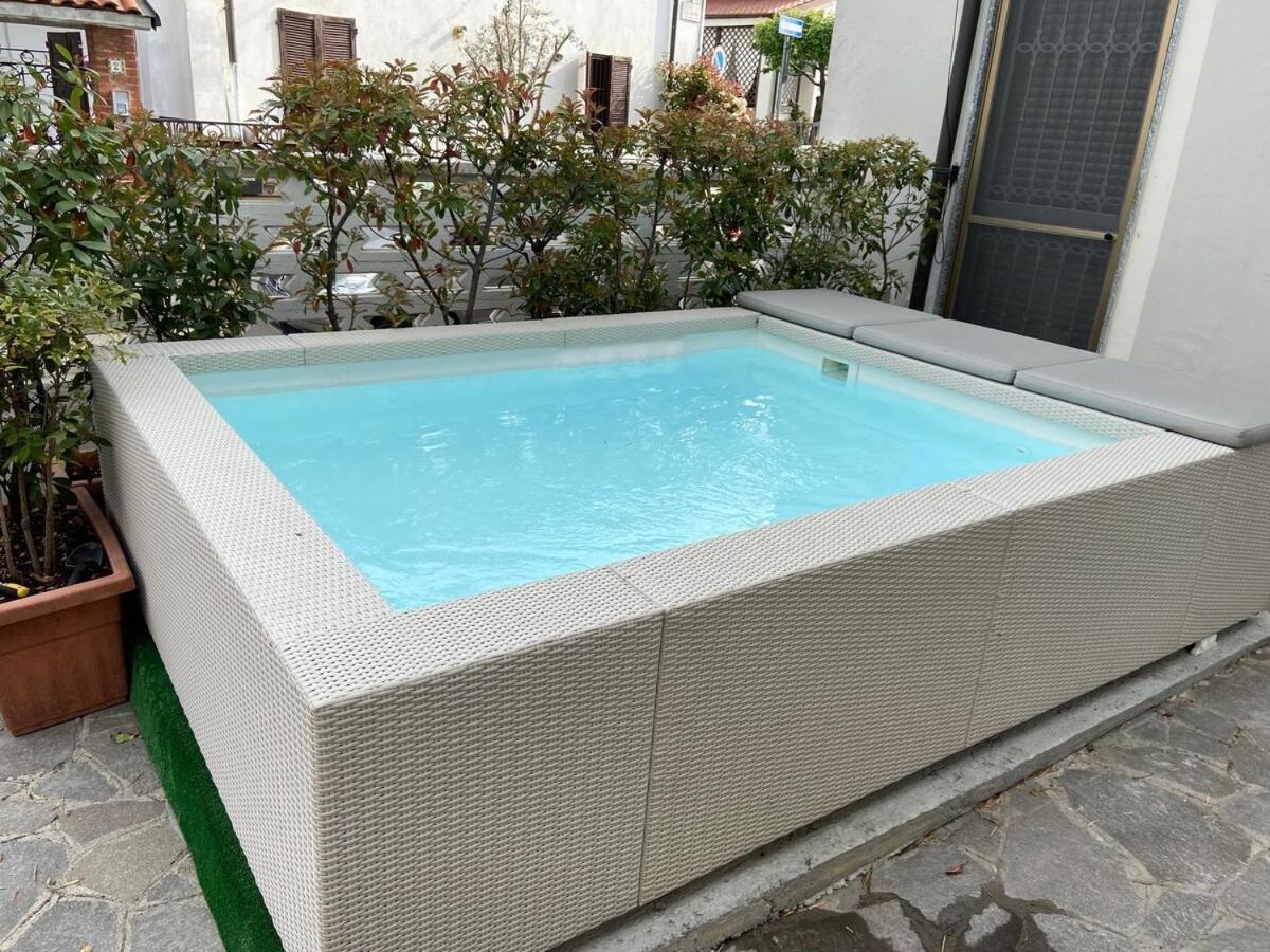Zelo Buon Persico Jacuzzi & Relax - Casa Indipendente 20Min Da Milano 빌라 외부 사진