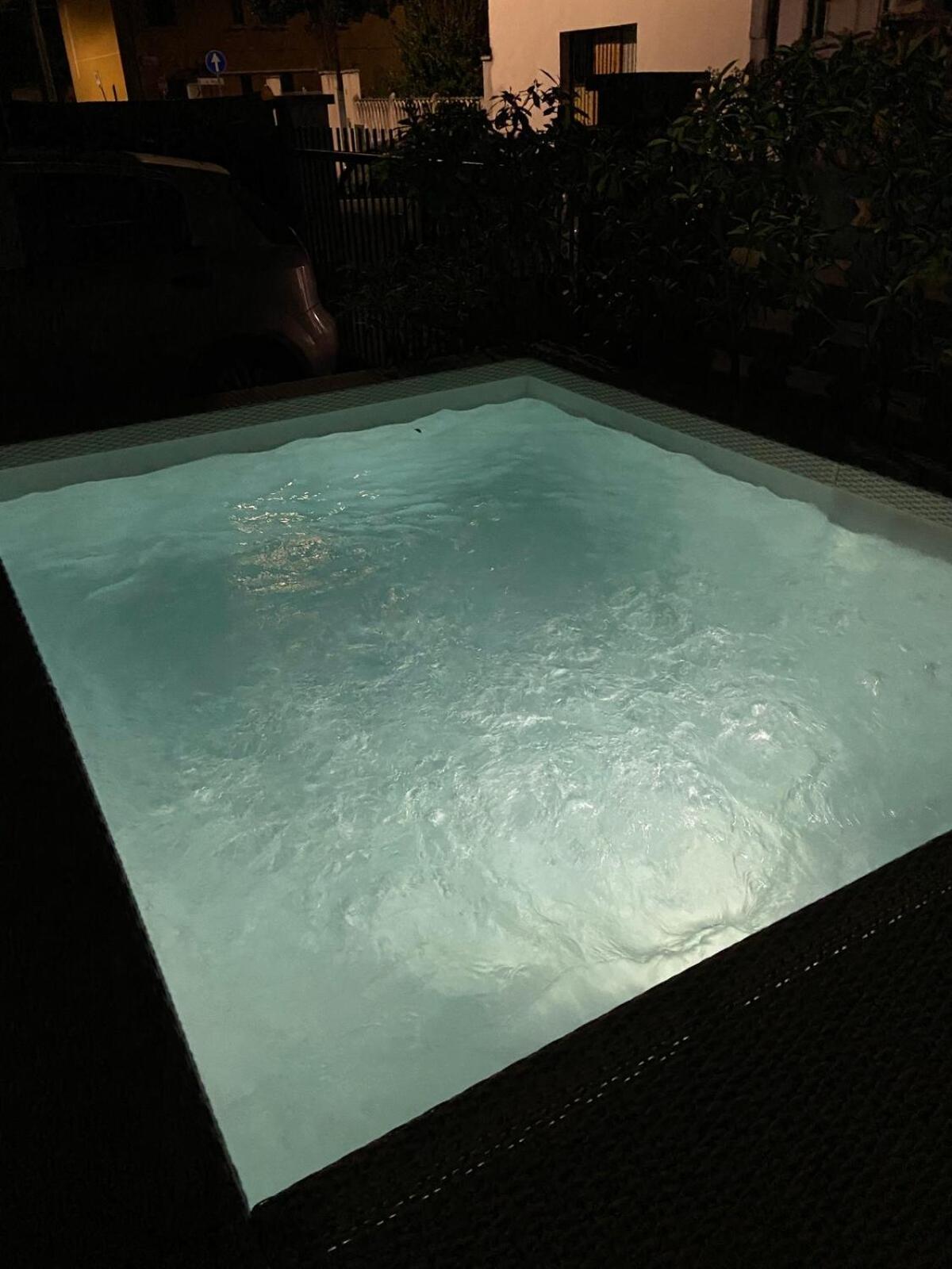 Zelo Buon Persico Jacuzzi & Relax - Casa Indipendente 20Min Da Milano 빌라 외부 사진
